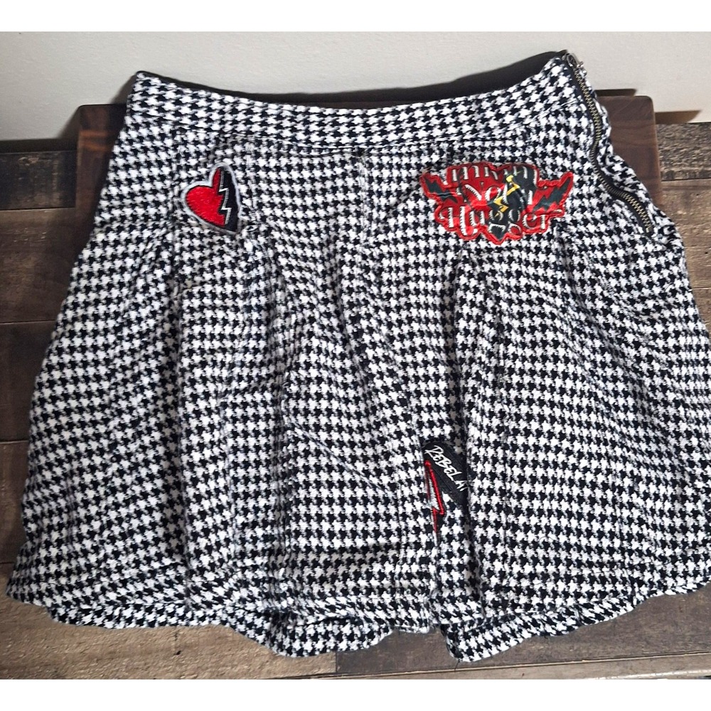 Disney Descendants Rise of Red Skort Houndstooth Pleated Girls L 10-12 Heart Zip